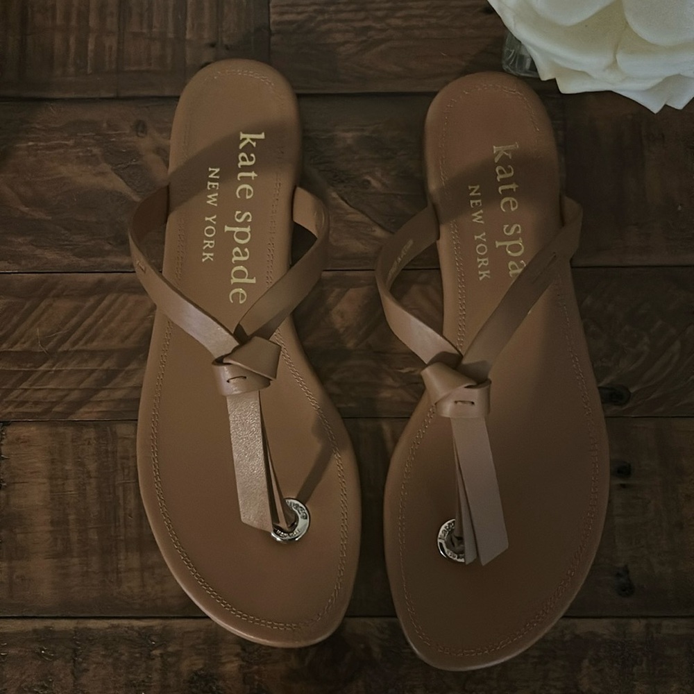 Kate Spade Womens Light Brown Leather Knott Flip Flop Sandals Size 8.5